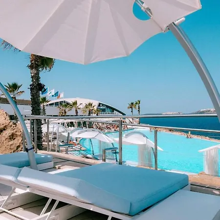 110 Sq.m. Stunning Penthouse With Large Terrace Apartman San Pawl il-Baħar