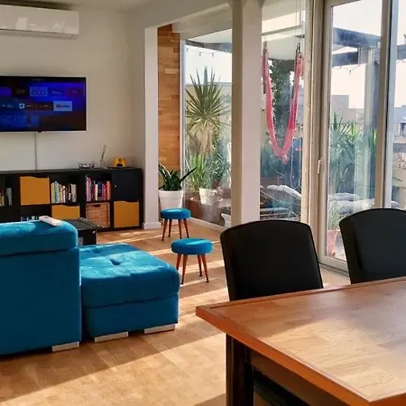 Apartman 110 Sq.m. Stunning Penthouse With Large Terrace