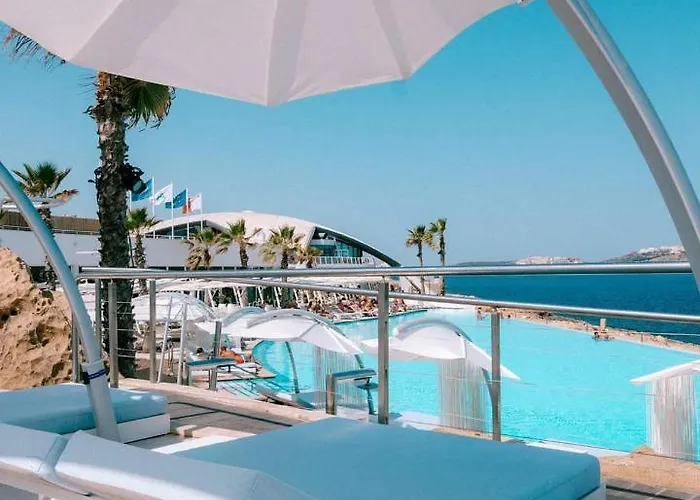 110 Sq.m. Stunning Penthouse With Large Terrace Apartamento St Paul's Bay